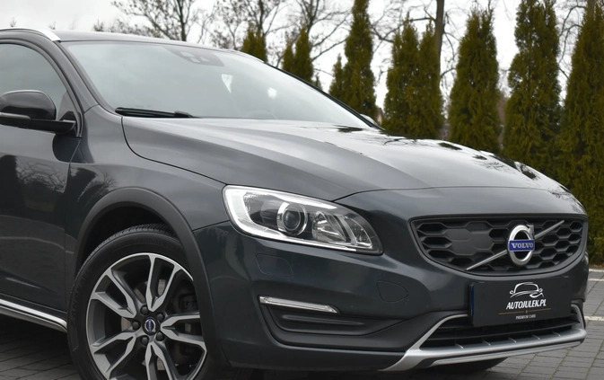 Volvo V60 Cross Country cena 79900 przebieg: 210000, rok produkcji 2017 z Prószków małe 781